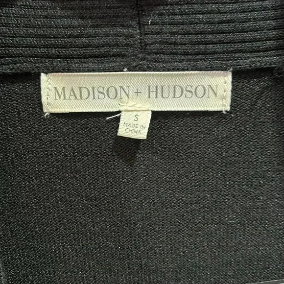 Madison + Hudson Knit,open front,mid length cardigan,silver button detail cuffs - Picture 7 of 11